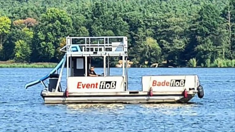 Partyboot mieten Berlin Köpenick 15 PS 18 Pers