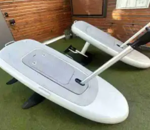eFoilen eFoil mieten Berlin Fliteboard Flitescooter Anfängerkurs Bild 1