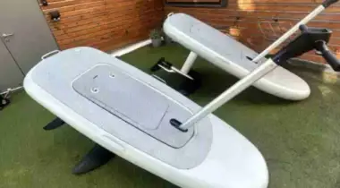eFoilen eFoil mieten Berlin Fliteboard Flitescooter Anfängerkurs mieten