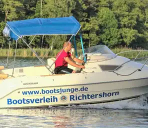 Motorboot Führerscheinfreies Motorboot Quicksilver 470 ”Evi” in Berlin Köpenick Grünau mieten Bild 4