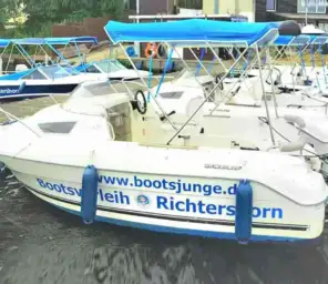 Motorboot Führerscheinfreies Motorboot Quicksilver 470 ”Evi” in Berlin Köpenick Grünau mieten Bild 1
