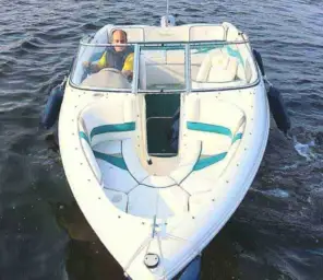 Motorboot Führerscheinfreies Motorboot Bowrider ”Manja” in Berlin Köpenick Grünau mieten Bild 4